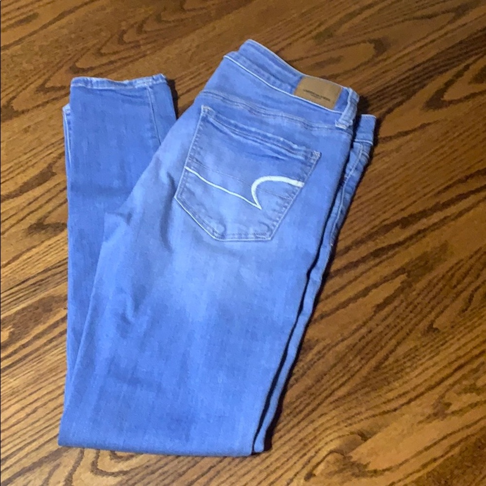 Light/medium blue super stretch skinny jean